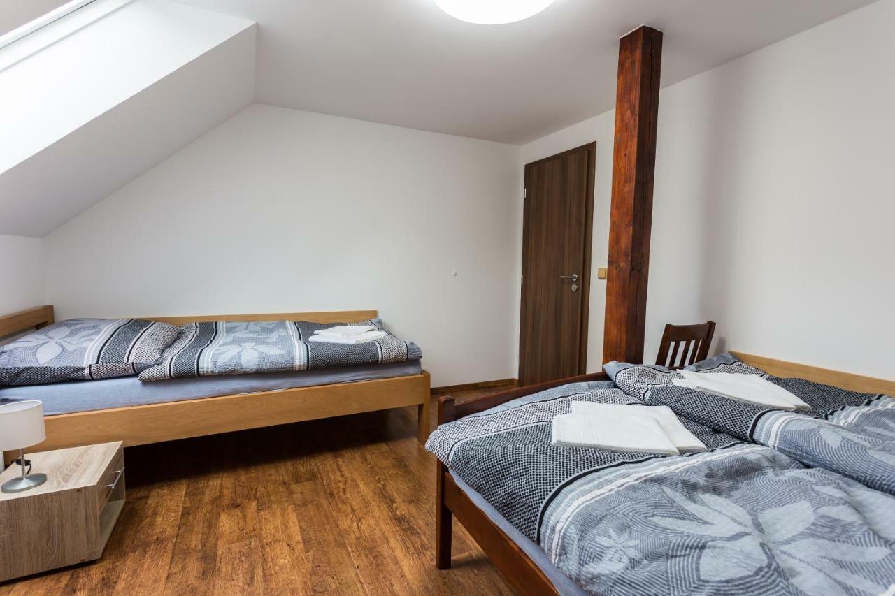 Attic Rooms Tabor Luaran gambar