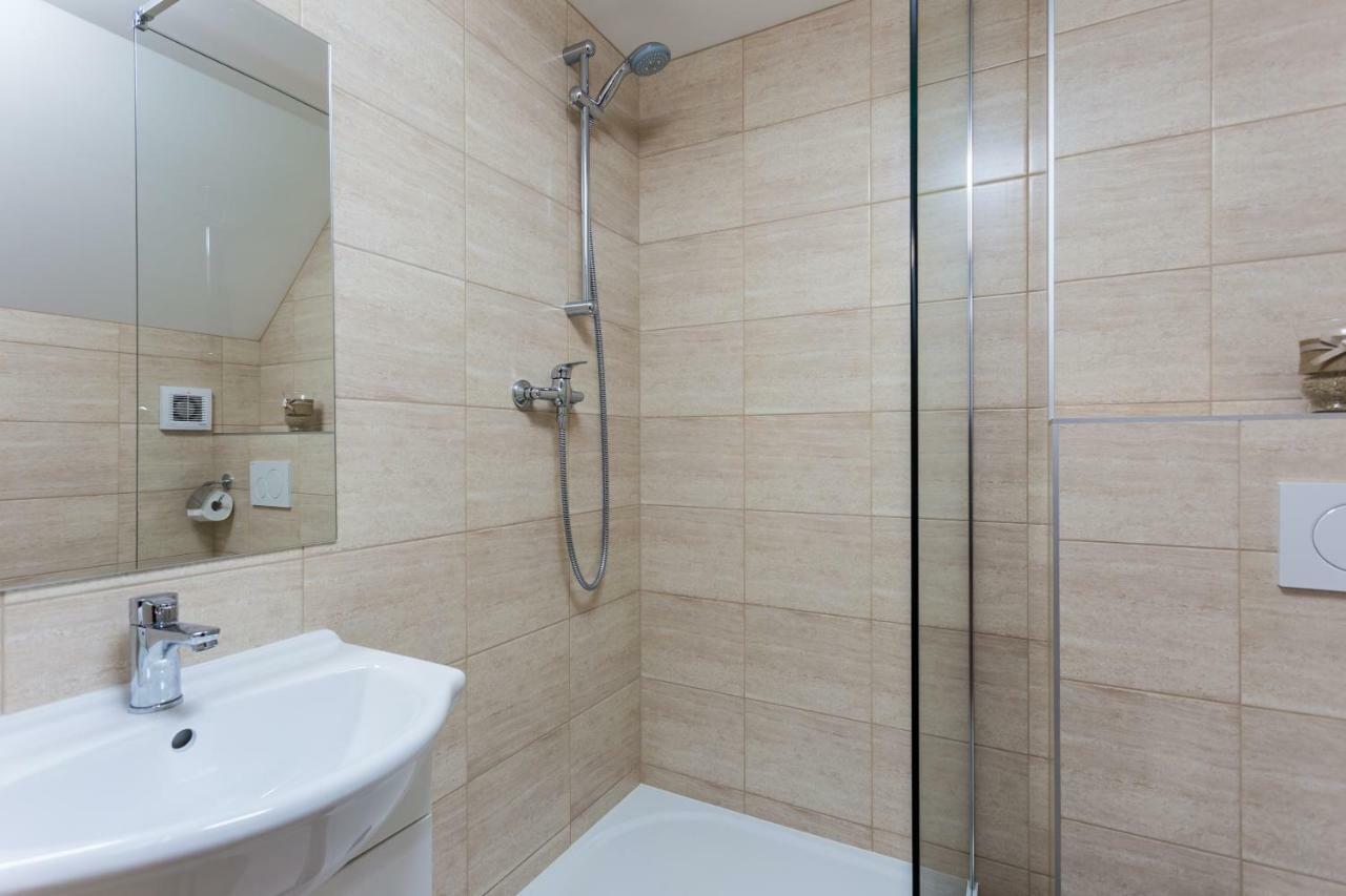 Attic Rooms Tabor Luaran gambar